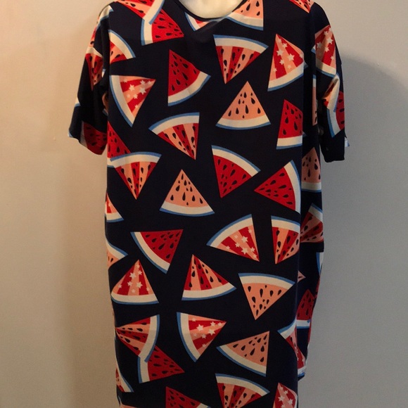 LulaRoe Watermelon S/S Top - Picture 4 of 5